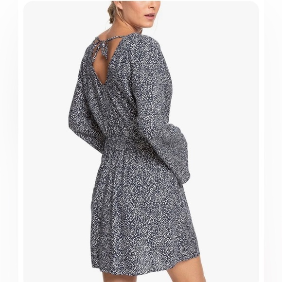 ROXY Blind Dreams Deep Vneck Faux Wrap In Mood Indigo Chaos Size Medium - Picture 7 of 15